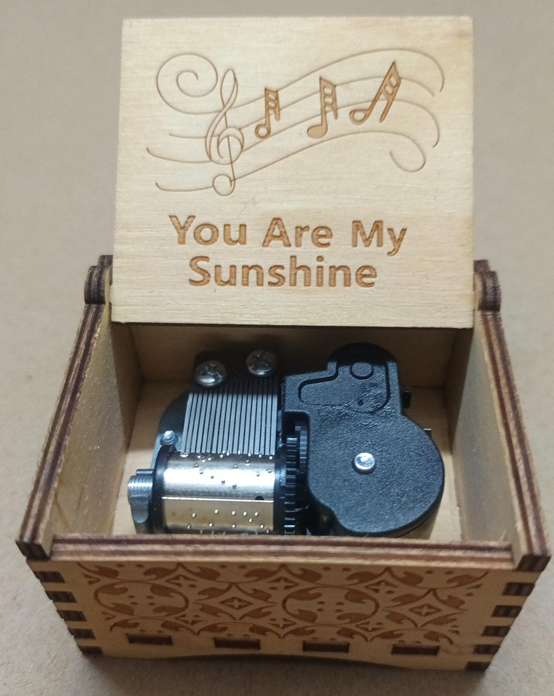 You Are My Sunshine Automatic Wooden Hand-Crank Music Box
